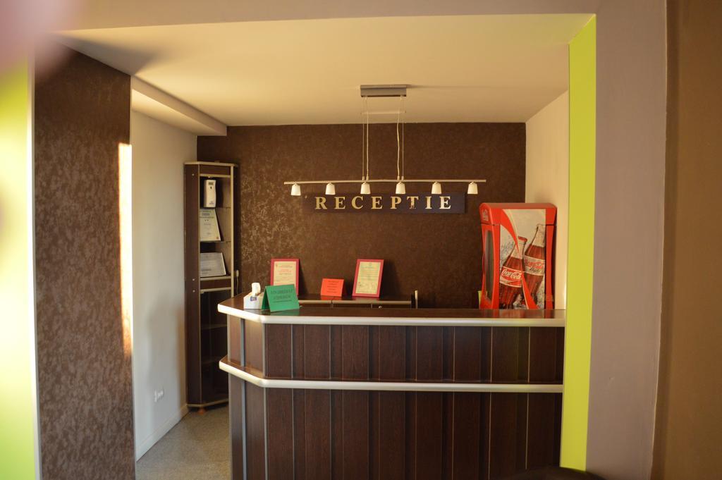 Hotel Nova Buzău Eksteriør billede